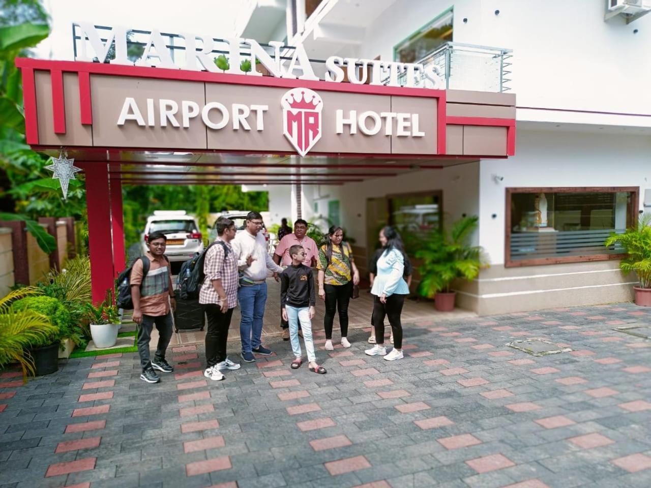 Marina Suites Airport Hotel Kochi Eksteriør bilde