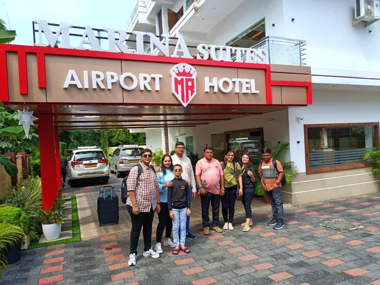 Marina Suites Airport Hotel Kochi Eksteriør bilde