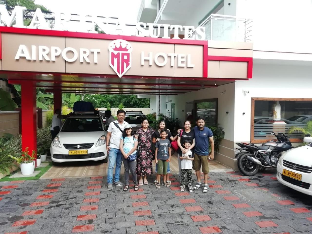 Marina Suites Airport Hotel Kochi Eksteriør bilde