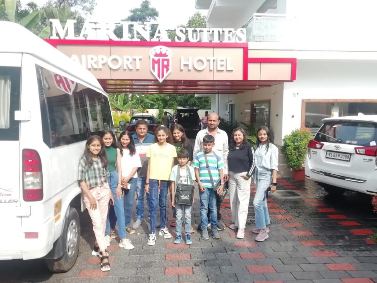 Marina Suites Airport Hotel Kochi Eksteriør bilde